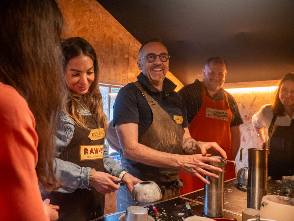 Hands in the Wax — Les Artisans Ciriers Bruxellois